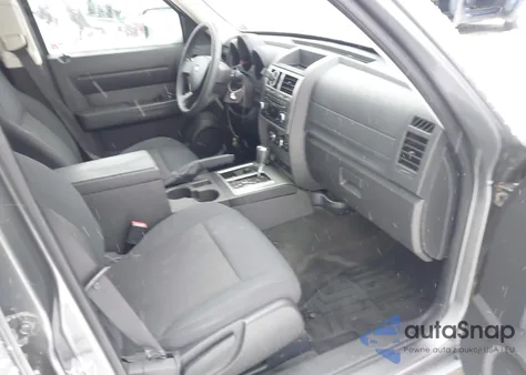 2011 Dodge Nitro Heat z USA, uszkodzony, nr VIN 1D4PU4GK5BW602638